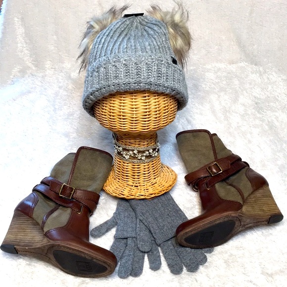 Gray hat Pom Pom faux fur - Picture 2 of 10